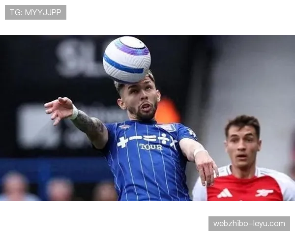 麦肯纳闪耀英超,关键表现助球队逆转取胜 麦肯纳闪耀英超,关键表现助球队逆转取胜