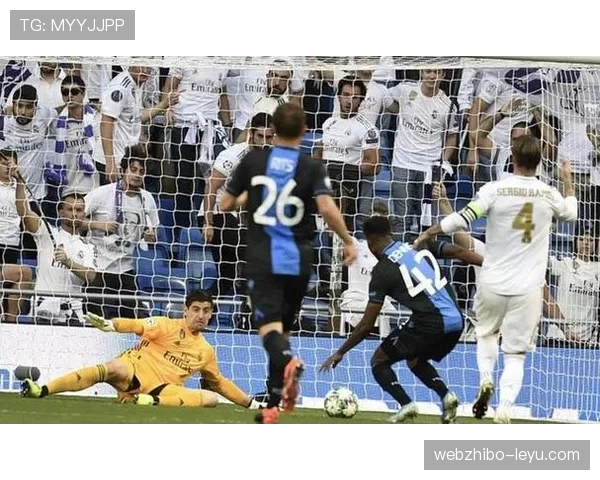 库尔图瓦独特庆祝动作背后的灵感故事：从赛场激情到个人表达