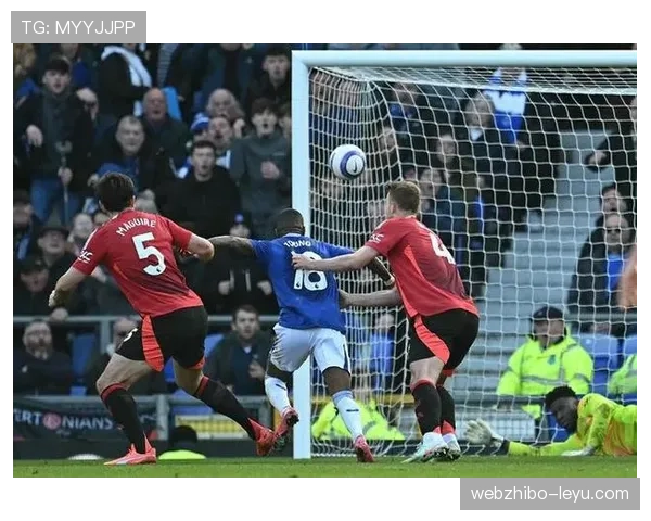 阿森纳逆转取胜状态回升，强势重返英超争冠行列