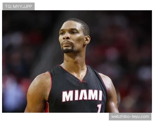 波什利用中距离投篮拉开空间，提升热火内线进攻效率